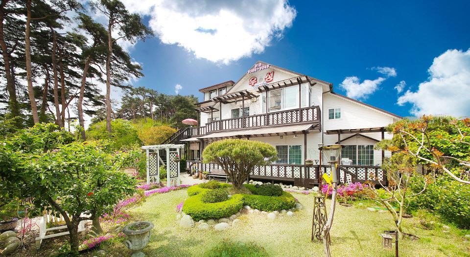 Gyeongpo Woosung Pension Gangneung Exterior photo